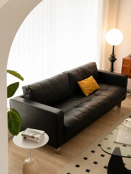 Кожаный диван Диван для маленькой квартиры Гостиная Простая Винтажная мебель Технология прямого ряда Кожаный диван